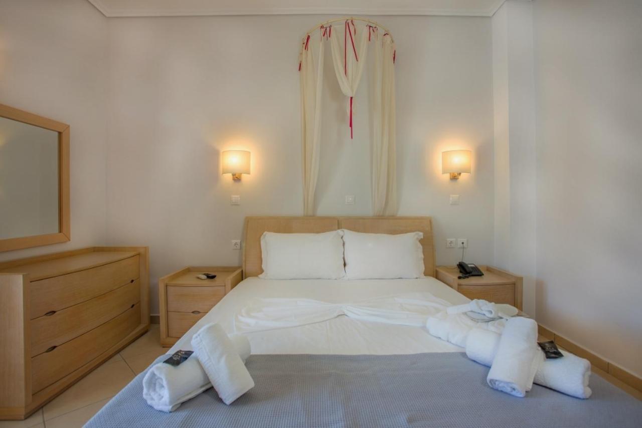 Thea Hotel - Studios & Suites Marmari  Buitenkant foto