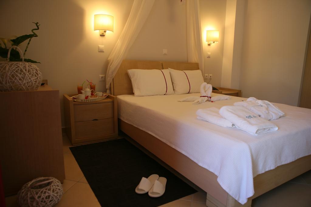 Thea Hotel - Studios & Suites Marmari  Buitenkant foto