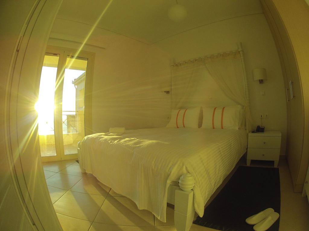 Thea Hotel - Studios & Suites Marmari  Kamer foto